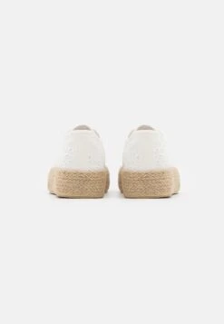 Anna Field Chaussures À Lacets - White 11 Anna Field Chaussures À Lacets - White -Anna Field 2933e23e8ae044b9905e08e4de3fdfe3