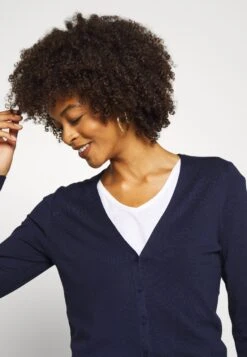 Anna Field Gilet - Dark Blue 11 Anna Field Gilet - Dark Blue -Anna Field 2e5f6a6b6db740ecb2351e4944851e0d