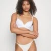 Anna Field 2 Pack - Soutien-Gorge Invisible - 502 - Blue_001 - White -Anna Field 376166b902ff46e2b04645cf9f6abd61