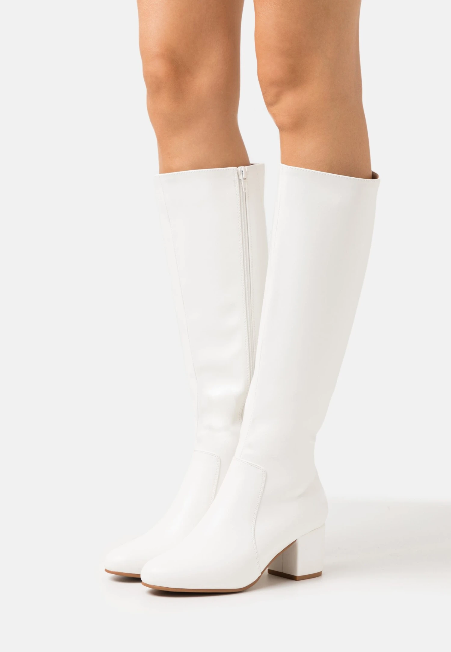 Anna Field Bottes - White 3 Anna Field Bottes - White