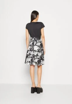 Anna Field Robe En Jersey - Black/Grey/White -Anna Field 9303b5020bc54429b7f136de32263db3