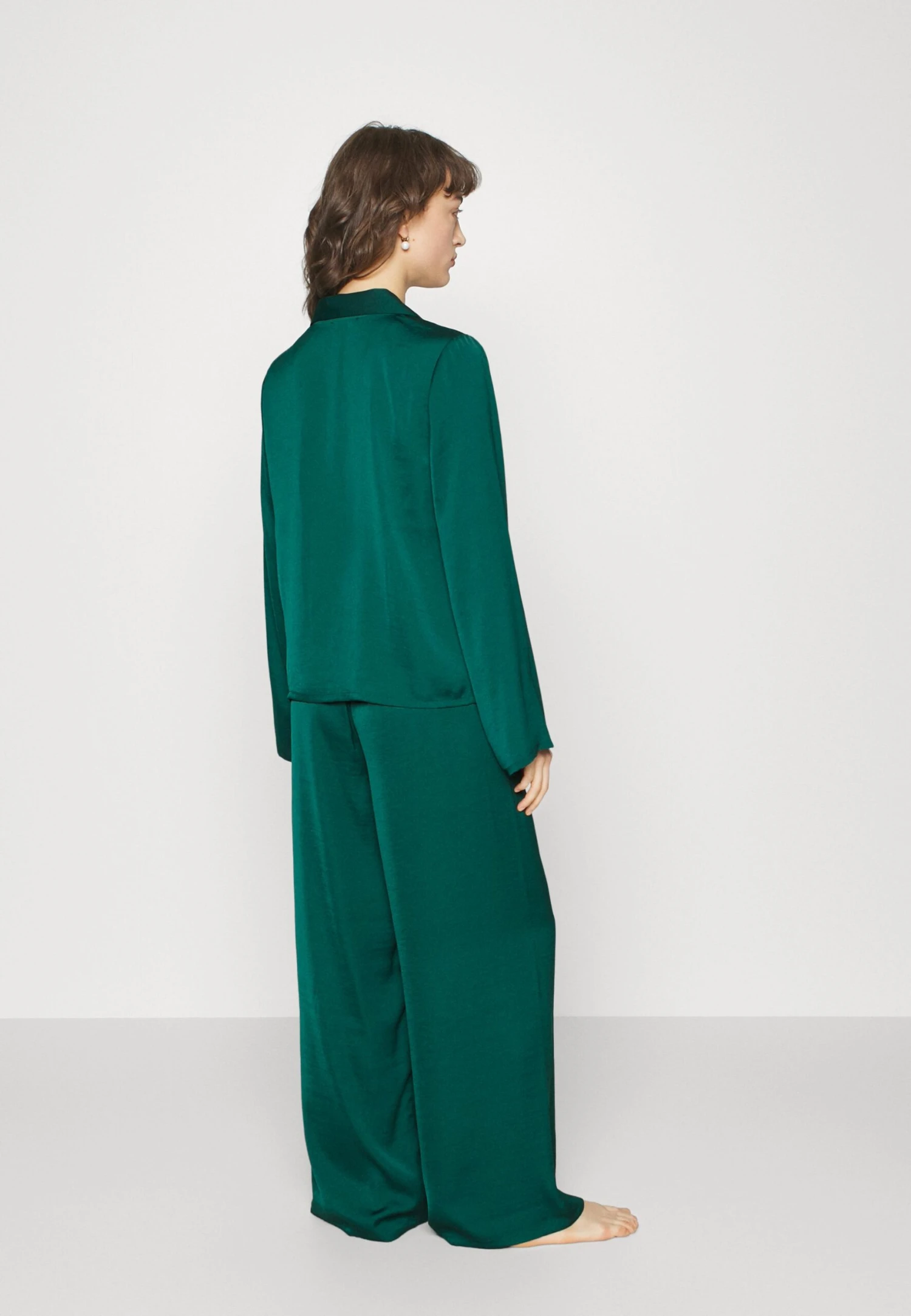 Anna Field Gift Box Pj Set - Pyjama - Green 5 Anna Field Gift Box Pj Set - Pyjama - Green – Image 3