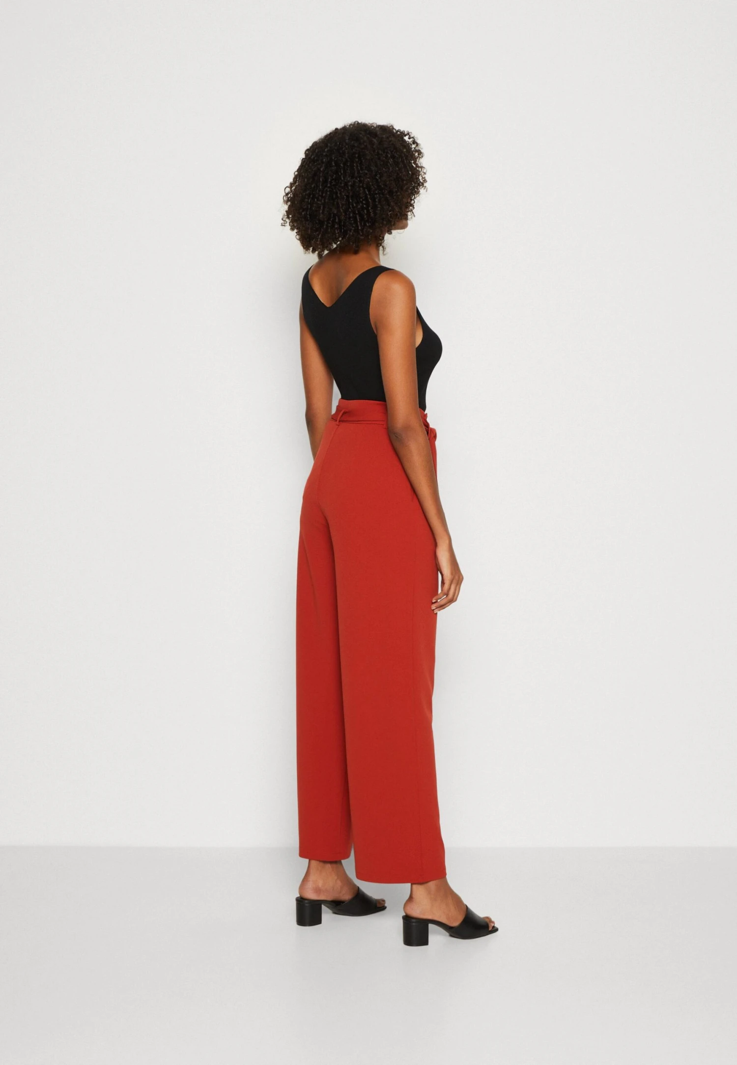 Anna Field Pantalon Classique - Dark Red 5 Anna Field Pantalon Classique - Dark Red – Image 3