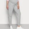 Slim Fit Joggers - Overbump - Pantalon De Survêtement - Light Grey 2 Slim Fit Joggers - Overbump - Pantalon De Survêtement - Light Grey -Anna Field e52ff0f6c6fa40c283de7ad8a90a1e41