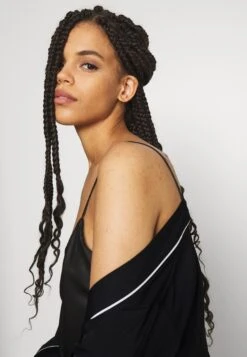 Anna Field Amanda Satin Dressing Gown - Peignoir - Black -Anna Field eed1478cfddd45b9a2232895a3abc79a